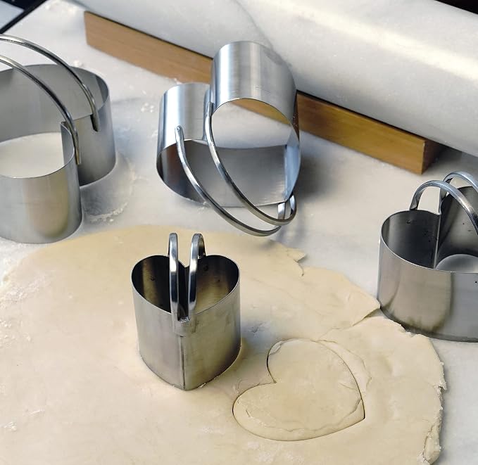 RSVP International Endurance Heart Shape Biscuit Cutters - Stainless Steel, Set of 4 | Nest for Easy Storage | For Cutting Thick or Thin Dough | Professional | Dishwasher Safe