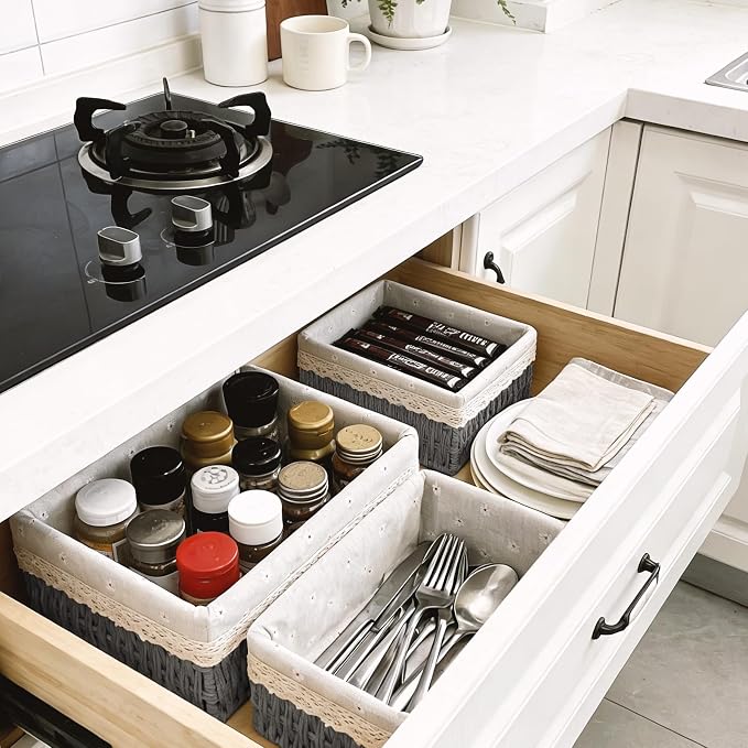 Large Wicker Storage Basket with Liner, Hand-Woven Paper Rope Rattan Organizer Bin for Pantry, Countertop, Bathroom, Bedroom, Shelves (Grey, L)