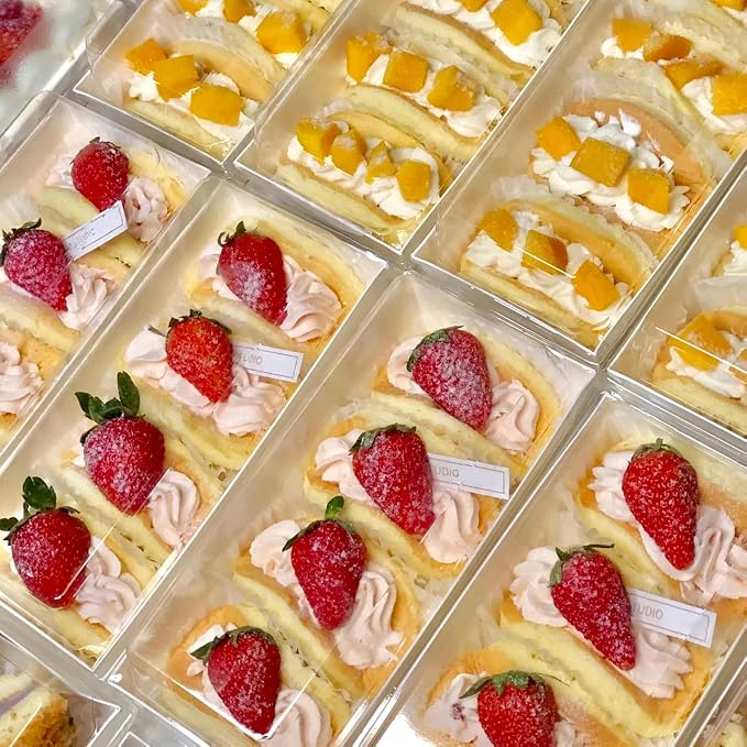 Ocmoiy Charcuterie Boxes with Clear Lids, 100 Pack White Bakery Boxes, Cookie Boxes, Small Treat Boxes for Pastry, Sandwich, Cupcakes, Strawberries, Dessert To Go Containers