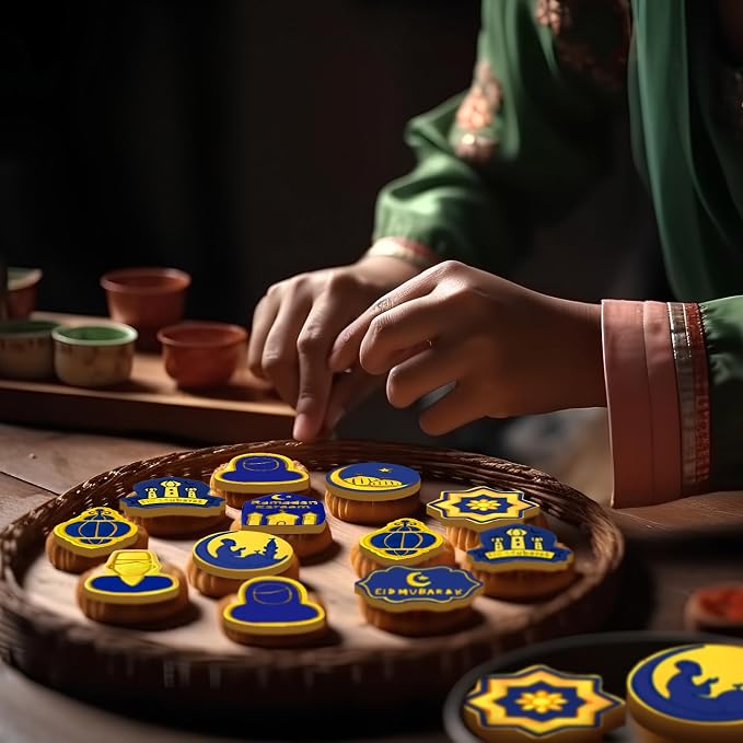 Roshtia 24 Pcs Eid Mubarak Cookie Cutter Ramadan Mubarak Plastic Cookie Stamps Eid Prayers Moon Mould Press Castle Cream Light Plastic Biscuit Cutters Embossing Mold for Baking Fondant Supplies