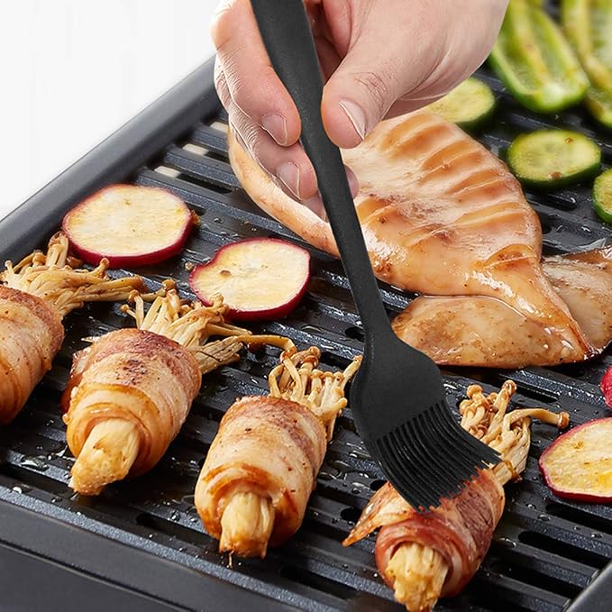 2 Pack Heat Resistant Silicone Basting Brush,Black Long Handle Pastry Brush for Grilling, Baking, BBQ and Cooking