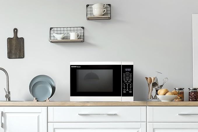 SHARP Countertop Microwave Oven with Removable 12.4" Carousel Turntable, 1100 Watt, 1.4 Cubic Feet, White
