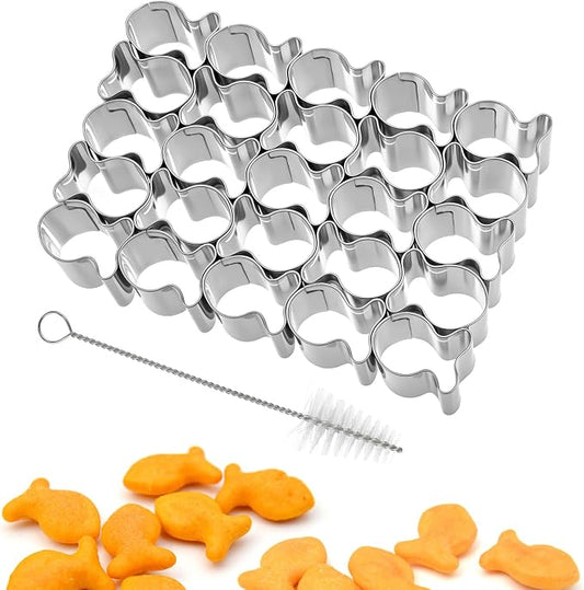 Goldfish Cutter, 25 Cavity Stainless Steel Cavity Fish Mini Cookie Cutters with Cleaning Brush for Crackers Non-Stick Dough