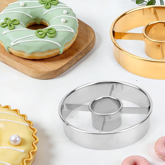 2pcs Professional Donut Cutter with Central Hole, 9.8cm/3.9in Stainless Steel Doughnut Mold Tool for Perfect Donuts Bagels Cookies Biscuits Baking & Pastry Making (Silver and Gold)