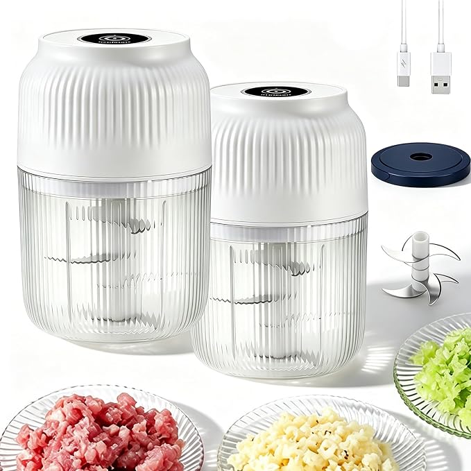 Household Electric Garlic Crusher, 6 Blades Portable Electric Garlic Chopper Mini with Lid & Egg Beater, Cordless Mini Chopper Food Processor for Efficient Chopping of Meat (2pc White)