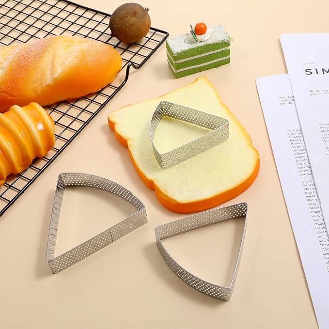 Scone Cutter Set of 3 (2.7, 3.1, 3.5 Inch) – Stainless Steel Fan-Shaped Biscuit Mold Triangle Cookie Cutter Baking Tool for Scones Pastries Desserts