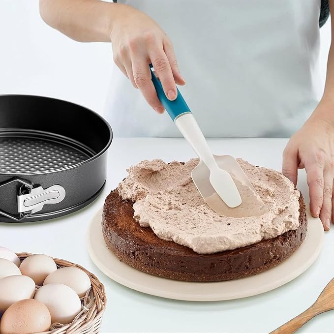 9 Inch Non-stick Springform Pan with Removable Bottom, Leakproof Round Bakeware for Cheesecakes, Cakes and Quiches, Carbon Steel, Black