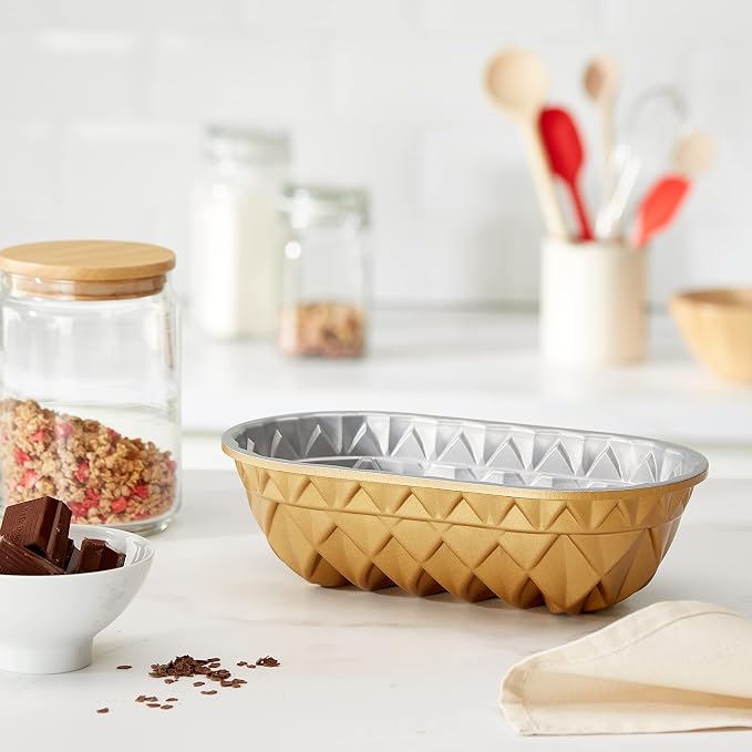 Nordic Ware Jubilee Loaf Pan, 6 Cup, Gold