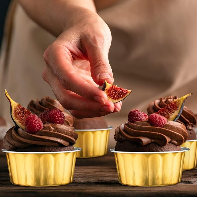 Tessco for you 200 Pcs Disposable Ramekins with Lids 8 oz Creme Brulee Ramekin Aluminum Foil Cup Cupcake Liner Baking Valentines Disposable Muffin Tin Pan Cheesecake Container (Gold,Silver)