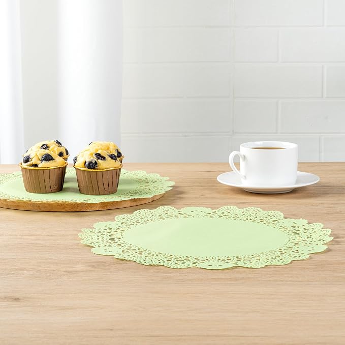 Restaurantware-Pastry Tek 12 x 12 Inch Paper Lace Doilies, 4000 Disposable Table Doilies - Elegant Lace Finish, Long Lasting, Green Paper Placemat, for Pastries, Cupcakes, Desserts