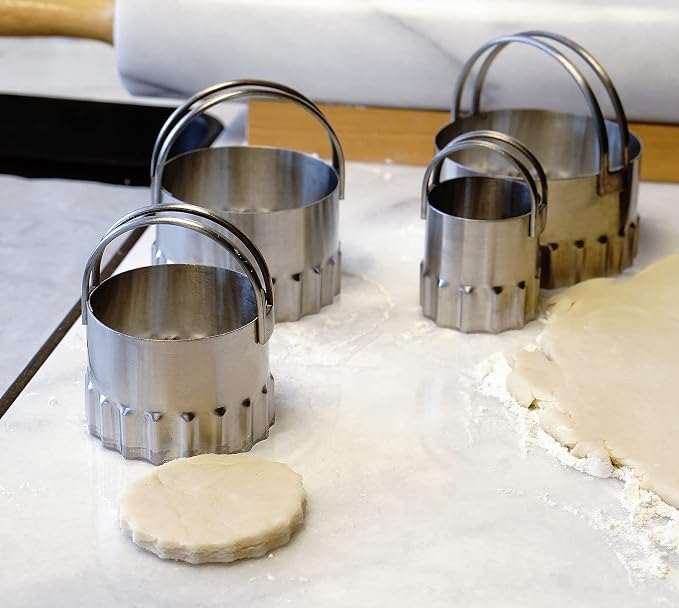 RSVP International Endurance Ripple Round Biscuit Cutters - Stainless Steel, Set of 4 | Nest for Easy Storage | For Cutting Thick or Thin Dough | Professional | High Handle Arch