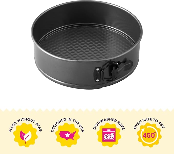 Wilton Gold Premium Non-Stick Warp-Resistant Bakeware, Made without PFAs, Springform Pan, 9 x 2.75 in, Packaging May Vary