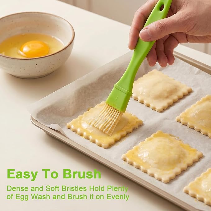 Amaxiu 3 Pcs Pastry Brush Set, 1in and 2in Bristle Basting Brush | 1in and 2in Bristle Basting Brush for Cooking, Heat Resistant, Kitchen Brush for Oil BBQ Butter, with Hang Hole Green