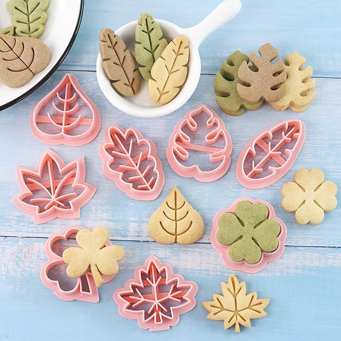 8pcs Mini Leaf Cookie Stamps, One-touch Molding 3d Raised Design Cookie Cutters, suitable for Tropic, Fall, Thanksgiving, Holiday & Party Treats Frosting Decoration (Leaf)