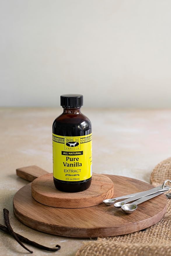 Singing Dog Vanilla Pure Vanilla Extract, 4 fl oz - All-Natural, Non-GMO, Sugar-Free, Corn-Free, Kosher Pareve, Vegan - Sustainably Sourced Vanilla Beans
