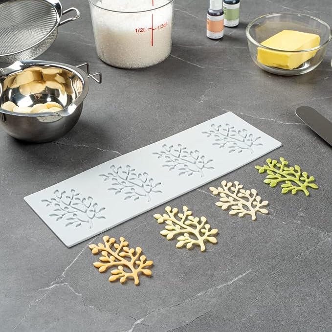 Restaurantware Silicone Baking Mat 1 Pack of Fondant Impression Mat Heat-Resistant Non-Stick Lace Mold Leaves Design Gray Mold for Pastry Decoration and Oven Use 11.57 x 3.82 Inches
