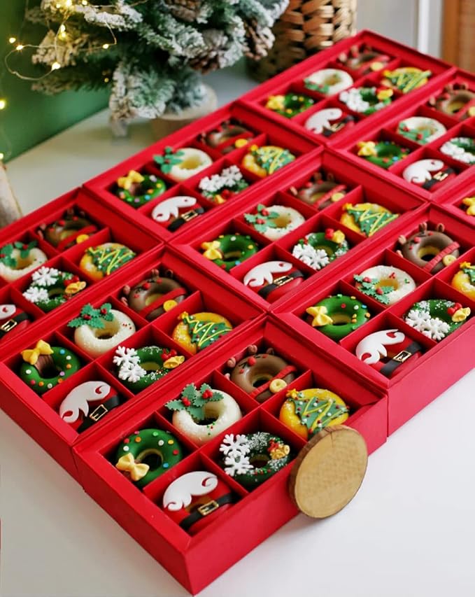 Christmas Sprinkles Pearl Sugar Green Red Candy 120g/ 4.2oz Baking 4-cell Edible Chirstmas Tree Crutch Cake Decorations Cupcake Toppers Cookie Decorating Ice Cream Toppings Celebrations Shaker Jar
