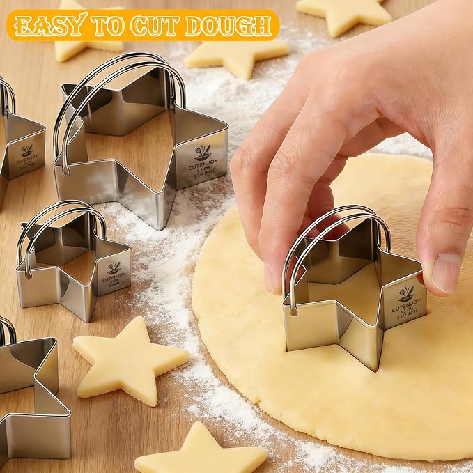Star Cookie Cutters (5 Pieces/Set),Biscuit Cutter Set with Handle and Big Ring, Professional Baking Dough Cutter Tools for Cakes, Sandwiches, Donuts, Dumplings