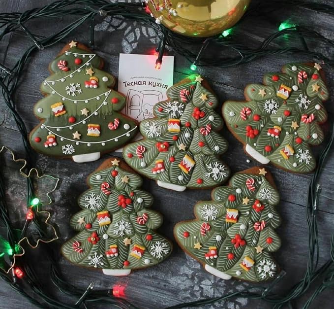 Christmas Tree Cookie Cutter Set, 3 Pieces Xmas Tree Cookie Cutters with Recipe Booklet Biscuit Molds for Chirstmas Day Party Decorations DIY Gift Family Kids Baking Tools