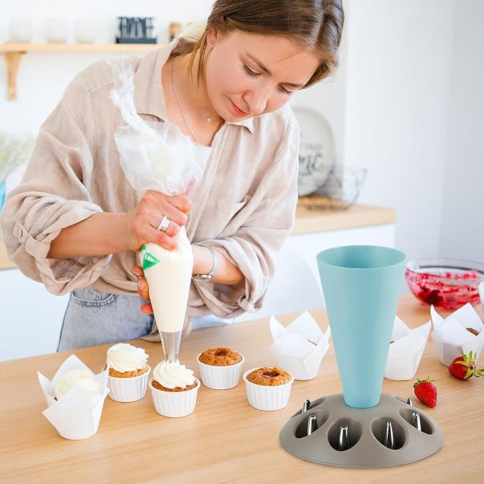 Piping Bag Holder Stand for Filling, Pastry Bag Stand with 8 Slots Nozzles, Plastic Pastry Bag Stand for Cake Decorating, Baking Accessories (Light Blue)