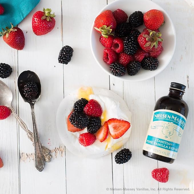 Nielsen-Massey Tahitian Pure Vanilla Extract for Baking and Cooking, 32 Ounce Bottle