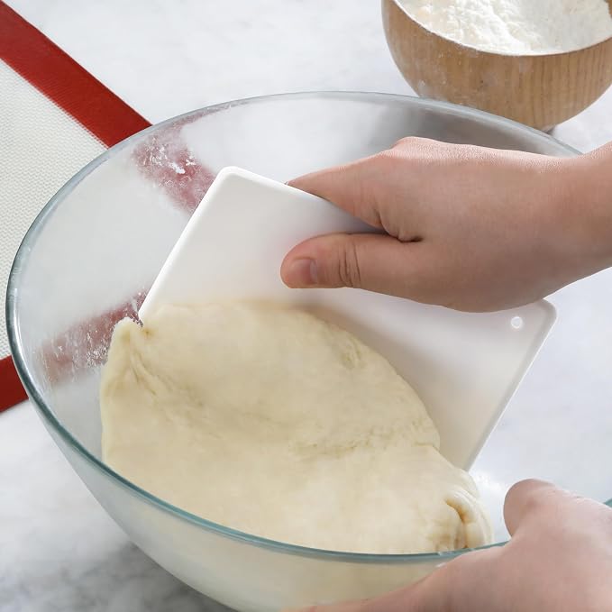 New Star Foodservice Plastic Bowl and Dough Scraper, 3.75 x 5.75 Inch White Polyethylene Bench Scraper, Bakery Grade Dough Cutter, Bowl Scraper, Pastry Prep Tool