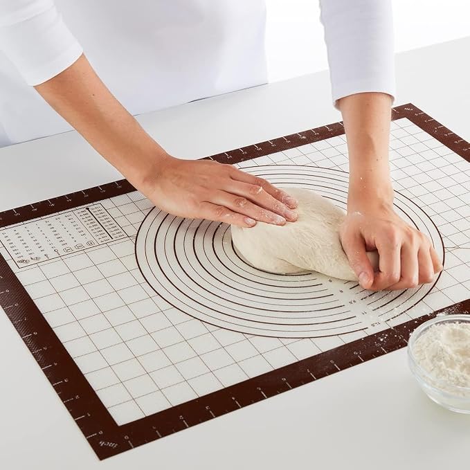 Lékué Non-stick Pastry Mat with measuring guides, 15.7 x 0.4 x 23.6inch