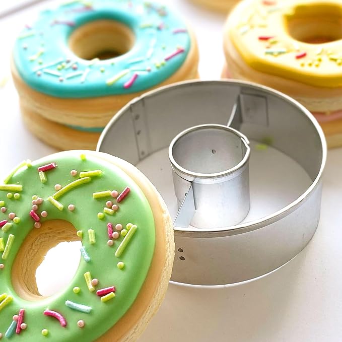 R&M Donut Cookie Cutter, Round with Hole Cut Out. Stainless Steel, 3 Inches
