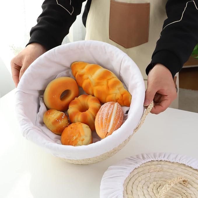 YAHUAN Round Bread Basket Serving Woven Bread Baskets Wicker Baskets Sourdough Proofing Basket with Removable Liner and Cover (Corn husk)
