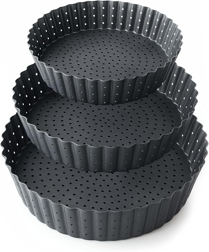 Set of 3 Deep Dish Pie Pan with Removable Bottom - Fluted Carbon Steel Tart Pan for Quiche Lorraine & Pies - Crispy Crust Baking Dish for Home Bakers - 7.87, 9.44 and 11 inches