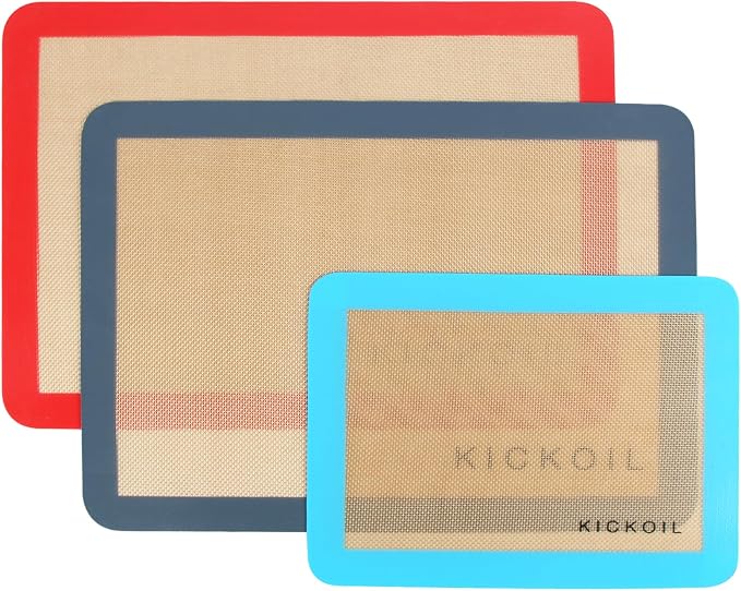 Silicone Baking Mat Large Baking Mat Set of 3, 2 Half Sheets 16.5" x 11.6" +1 Quarter Sheet,Reusable Non-Stick Food Safe Bakeware Liners for Cookies, Macarons, Bread Pastry Keep Oven Pans Clean
