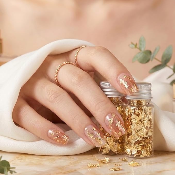 Lwuey Gold Leaf Flakes for Cake ＆ Drinks Decoration, 4PCS | Use for Cakes, Cupcakes, Chocolates, Desserts, Drinks, Cooking Decor, Birthday Party and Makeup Looks