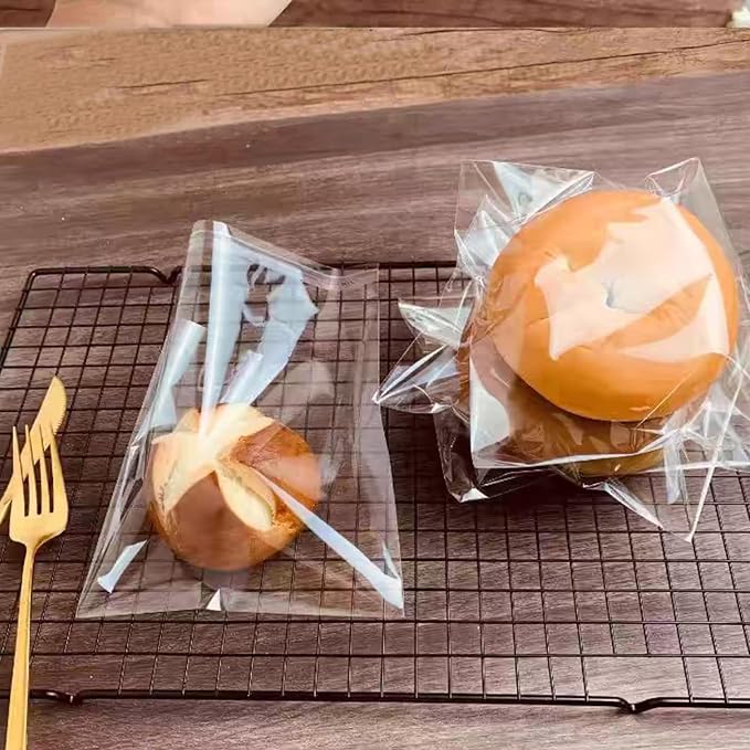 SUREHOME Cookie Bags with Seal 4x4 In Clear Self Sealing Cellophane Bags for Cookie Packaging 200 Pcs Small Sealable Treat Bags Self Adhesive Individual cookie wrappers Candy baked goods Gift Giving