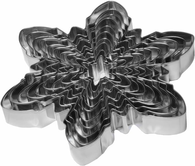 Snowflake Cookie Cutter Set of 10 pcs, Stainless Steel Snowflake Shaped Christmas Cookie Cutters Fondant Baking Molds, From Large Size/7.9 Inches to Small Size/1.6 Inches