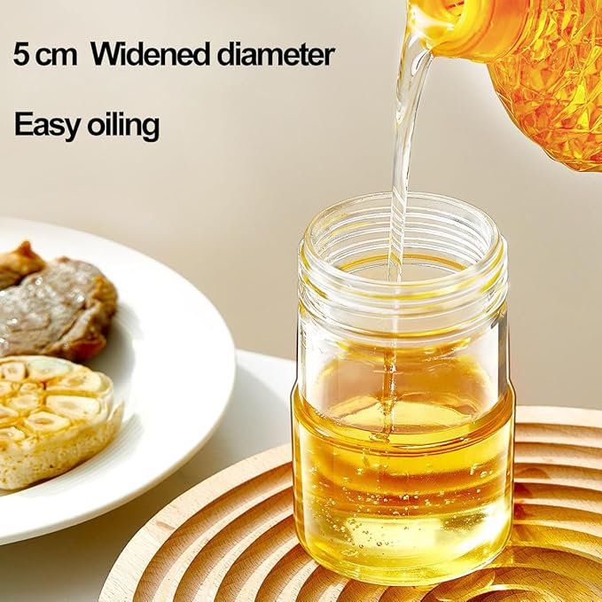 Glass Oil Dispenser with Heat Resistant Brush,Oil Dispenser Bottle with Silicone Pastry Brush for Kitchen,Cooking Vinegar and Sauce BBQ Grill Frying (Oil Dispenser-Green)