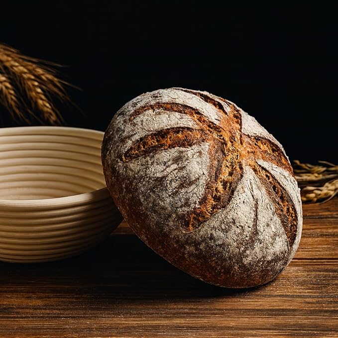 Saint Germain Bakery Round Banneton Proofing Basket and Bread Lame Set – 9 Inch Natural Rattan Bread Basket with Liner, 10 Blades & Leather Cover – Sourdough Baking Kit Gift for Beginners and Bakers