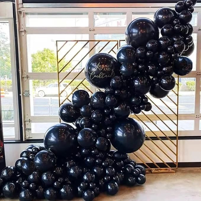 Voircoloria 130pcs Black Balloons Different Sizes 18" 12" 10" 5" Party Latex Balloons for Birthday Graduation Baby Shower Anniversary New Year Holiday Party Decorations