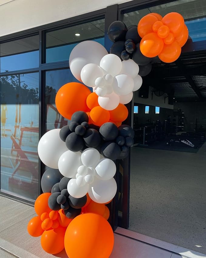 Black White Orange Balloon Arch Kit, 140Pcs Black Orange White Halloween Balloon Garland kit, 18 12 10 5 Inch Different Size Balloons for Halloween Birthday Thanksgiving Day Party Decorations