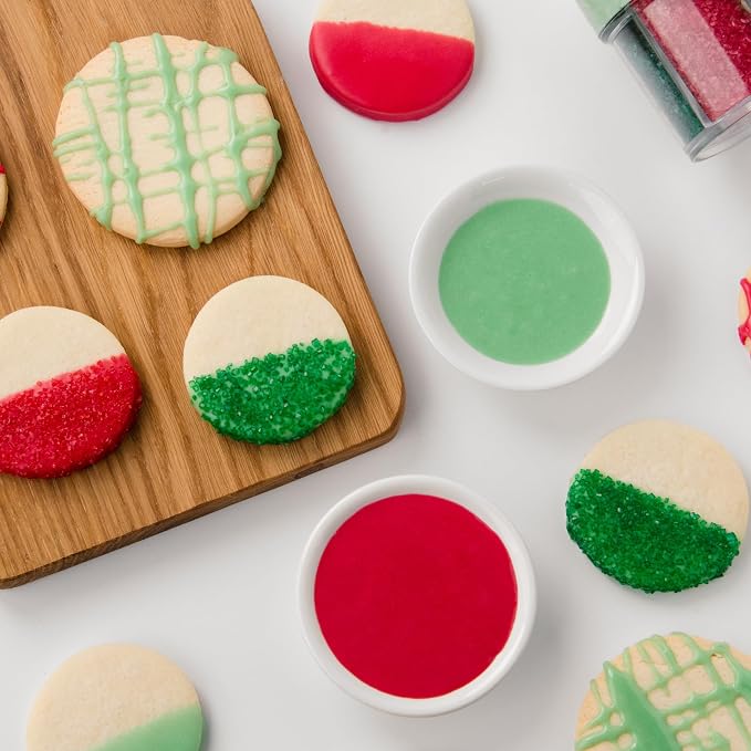 Dye Free Christmas Food Coloring Set – 3 Bottles (Berry Kiss Red, Leaf Green, Winter Blue)1.22 fl oz | All Natural, Free from Artificial Dyes | For Frosting, Baking, Icing & Desserts (Christmas, 3 pack)