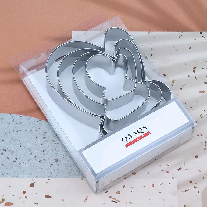 Winter Mitten Glove Cookie Cutter Set for Baking, 5/4/3/2 inch, 4 Piece, Stainless Steel