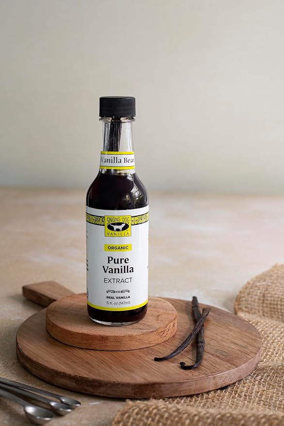 Singing Dog Vanilla Organic Pure Vanilla Extract, 5 fl oz - Whole Vanilla Bean Inside, USDA Organic - Non-GMO, Gluten-Free, Kosher Pareve, Vegan