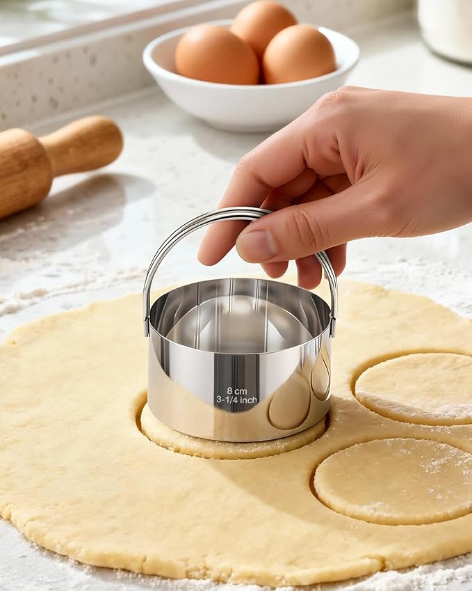 Biscuit Cutter Set with Handle, 3 Piece Stainless Steel Round Cookie Cutter Tool, Multi Size Circle Dough Donut Cutters for Baking Cakes, Biscuits, Pastry Dough