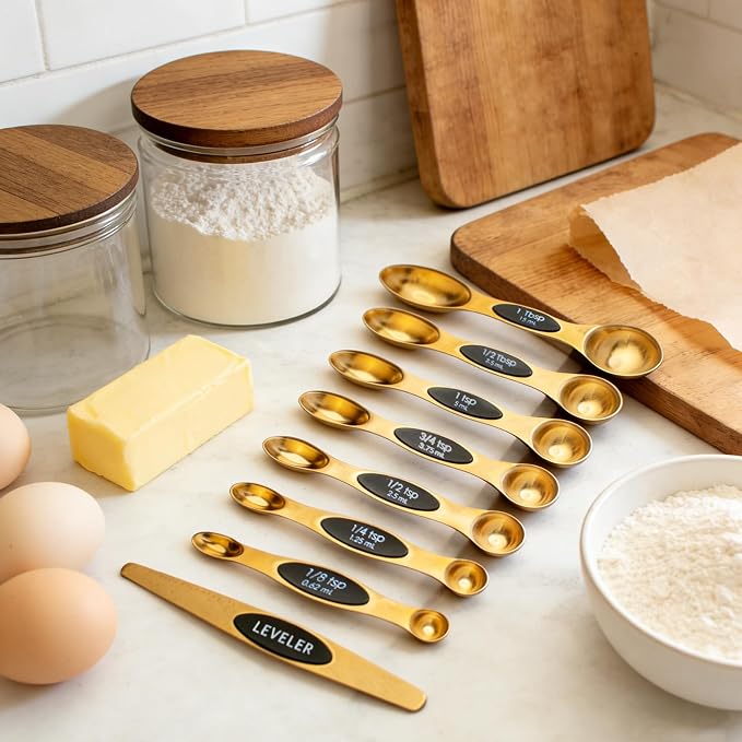 Gold Measuring Cups and Spoons Set of 12，8 Magnetic Measuring Spoons set with Leveler，4 Premium Stainless Steel Gold Measuring Cups，Measuring for Dry & Liquid Cooking Baking for Kitchen