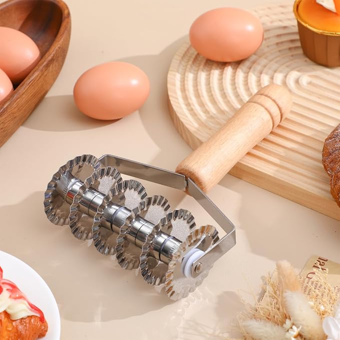 OSALADI Lattice Dough Cutter with Wooden Handle 8.07In Kitchen Gadget for Pastry Pie Pizza Noodle Cutting Tool Stainless Steel Lattice Roller for Home Baking