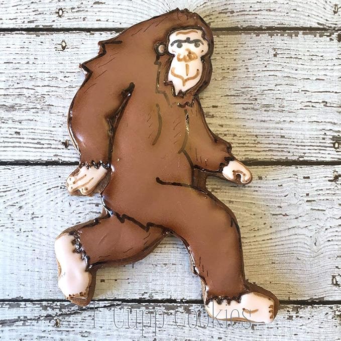 Ann Clark Bigfoot Sasquatch Cookie Cutters 2-Pc. Set (Bigfoot, Foot) Made in USA