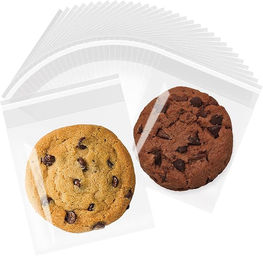 Cookie Bags for Gift Giving, 200 Pcs 4X 5 Inch Clear Cellophane Bags Self Sealing for Gift Wrapping,Packaging Candies,Dessert,Bakery, Cookies, Chocolate,Party Favor