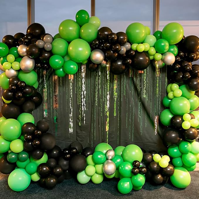 Voircoloria 110pcs Green Balloons 12inch Green Latex Party Balloons for Graduation, Wedding, Birthday, Christmas, Baby Shower, Anniversary Party Decorations