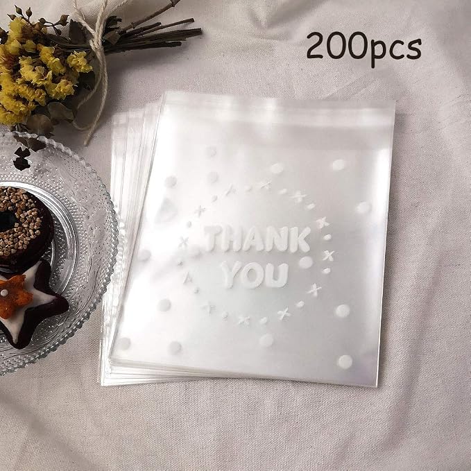 200pcs Clear Self-Adhesive Treat Bags – Cellophane Cookie & Candy Bags with “THANK YOU” Design for Bakery & Party Favors (5.5” x 5.5”)