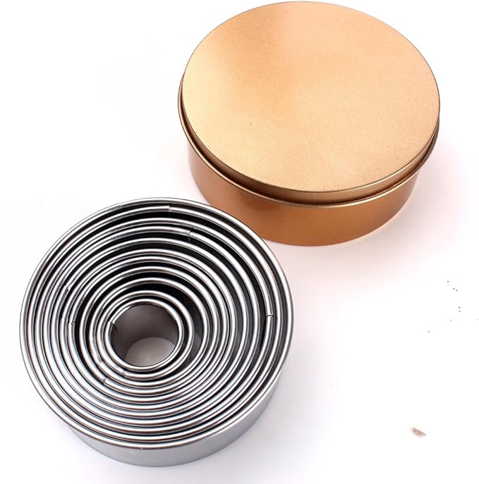 Round Stainless Steel Cookie Biscuit Cutters Set in Storage Tin, Assorted Sizes, 11 Pieces