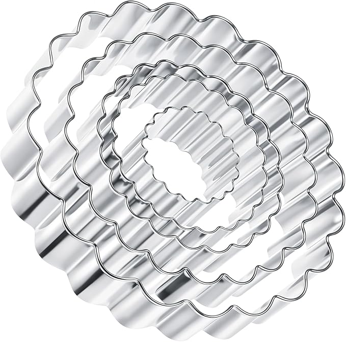 5 Pce Fluted Round Cookie Cutter Set, Circle Shaped Geometric Circle Cookie Cutter for Kitchen Baking, Donut Cutter Ring Scalloped Edge Wavy, Stainless Steel, (1.6", 2", 2.4", 2.8", 3.1")